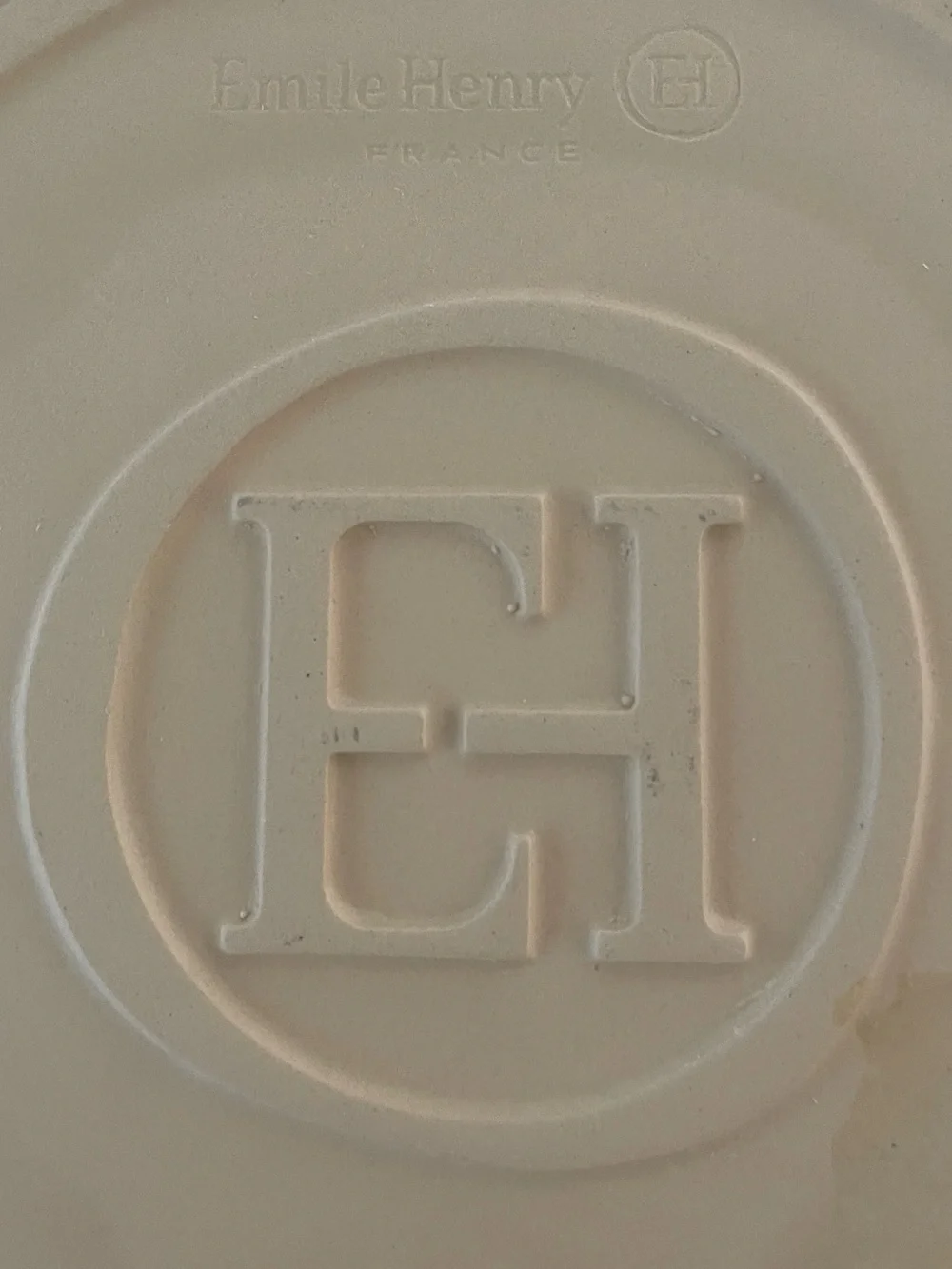 Emile Henry Deep Ruffled Pie Dish